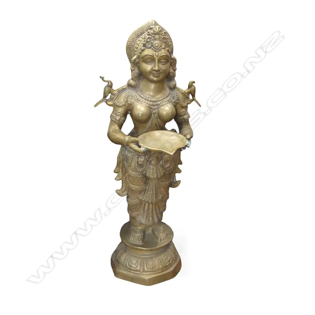 INDIAN BRONZE STATUE; WOMAN w. TRAY H.920mm 5kg Image 1++