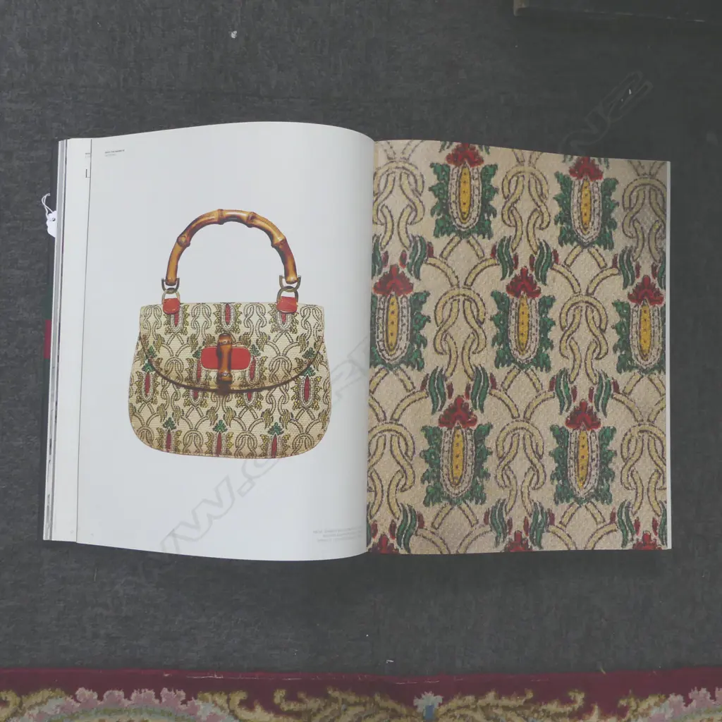 'GUCCI: THE MAKING OF' COFFEE TABLE BOOK, RIZZOLI 2011 330x260mm Image 1++