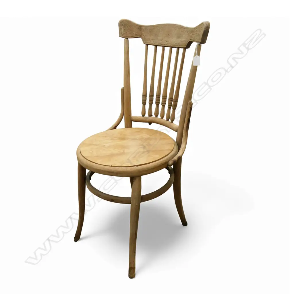ANTIQUE DINING CHAIR Image 1++
