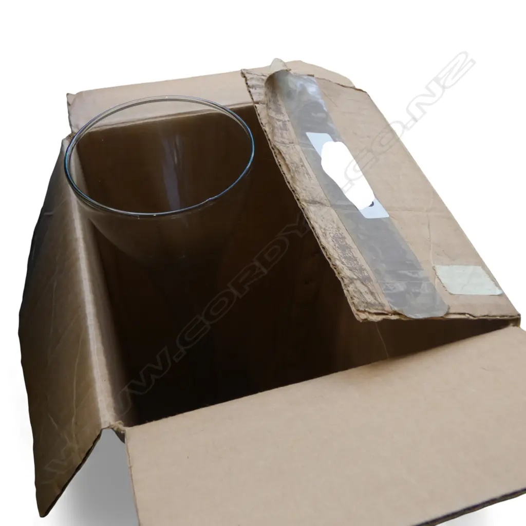 HAND BLOWN YARD OF ALE GLASS H.900mm, BOXED Image 1++