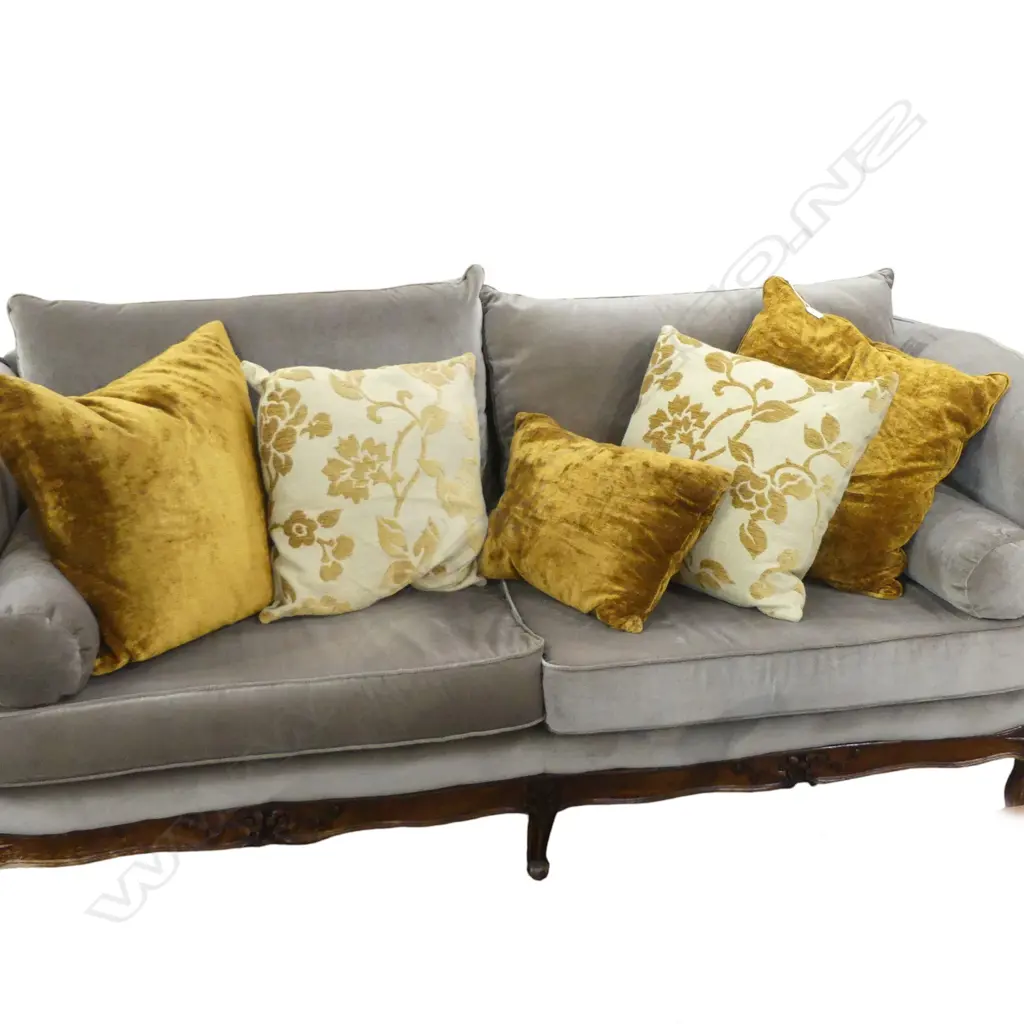 5X DESIGNER CUSHIONS FEATHER FILL INNERS LARGEST 550 X 550 mm Image 1++