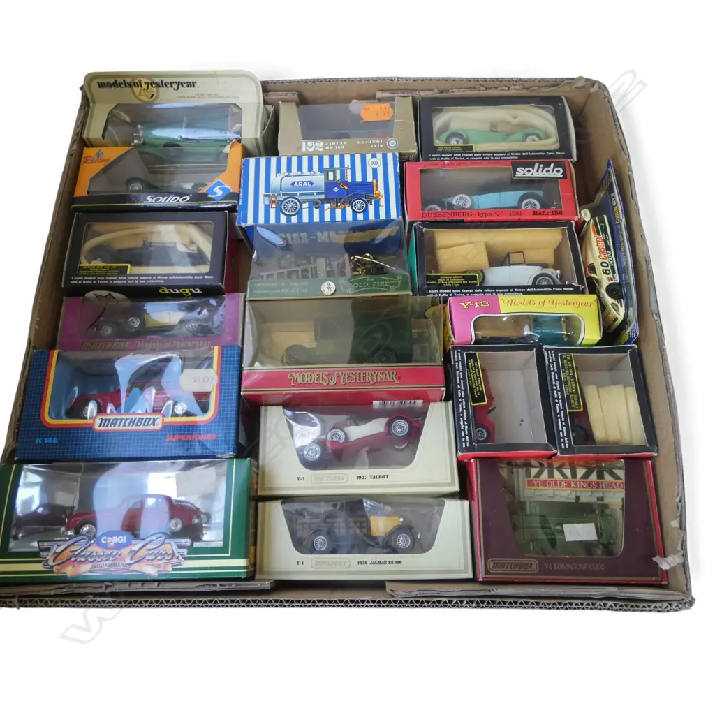 ASST. VINTAGE MODELS; MATCHBOX, SOLIDO etc Image 1++