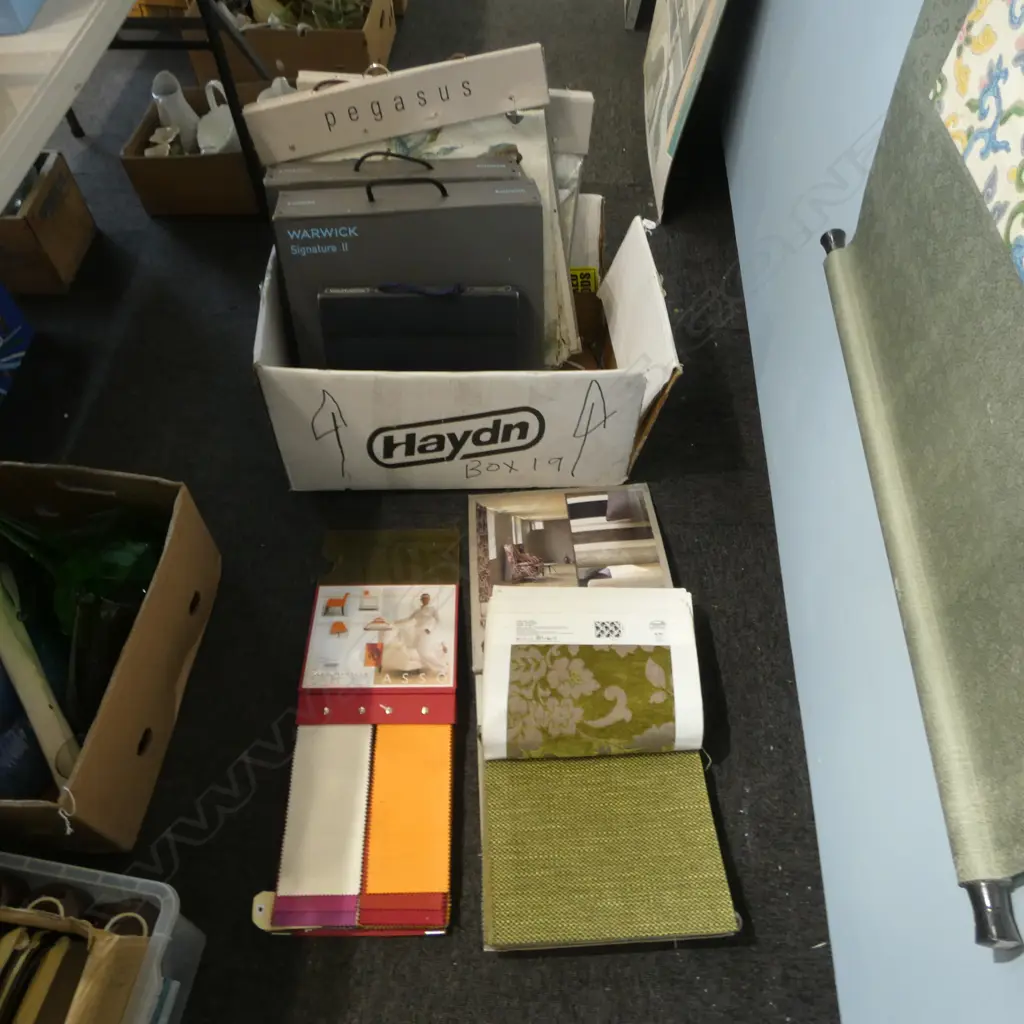 7 SAMPLE BOOKS  Image 1++