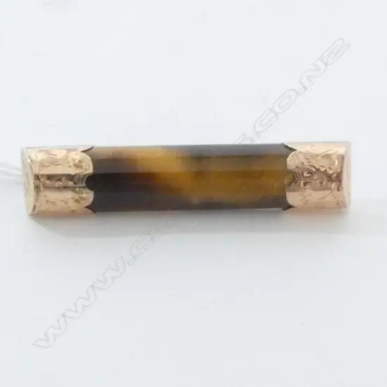 EDW 9ct GOLD & TIGERS EYE BAR BROOCH