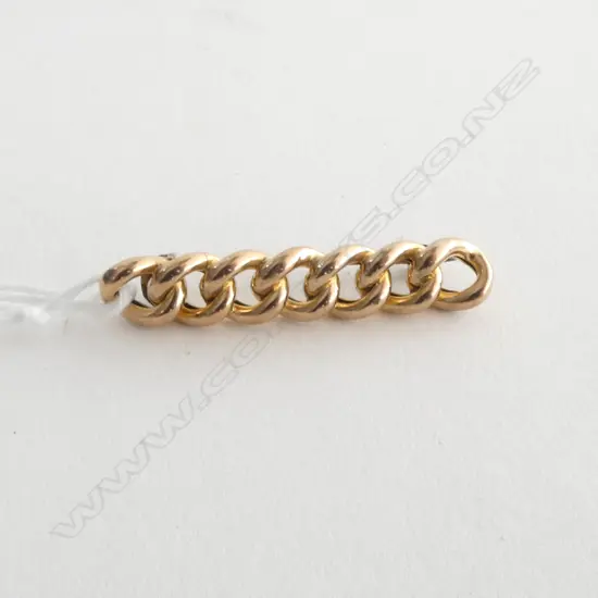 9CT CHAIN STYLE BROOCH, 2.7grms