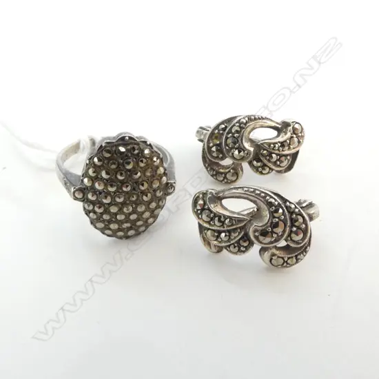 STG SILVER & MARCASITE RING SIZE L w. MATCHING PR CLIP ON EARINGS