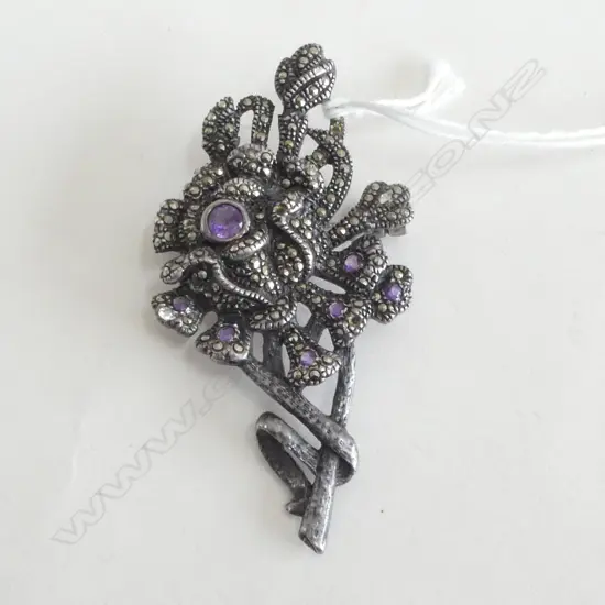STIG SILVER, MARCASITE & AMETHYST? BROOCH 18.41gms