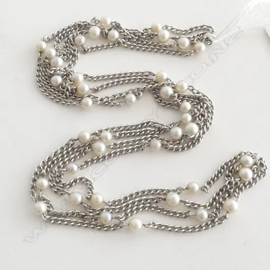 NECKLACE w. PEARLS L.1350mm