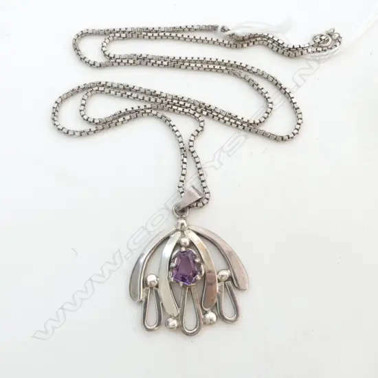 **RTV** STG SILVER AMETHYST PENDANT ON STG CHAIN L.400mm 26gms