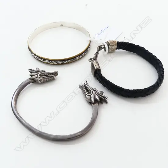 2 STG SILVER CUFFS/BANGLE & LEATHER BRACELET w. STG CLASP