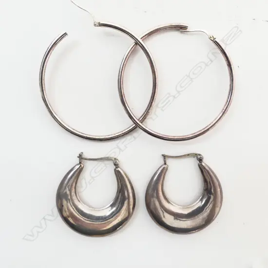 2 PRS STG SILVER HOOP EARINGS 15.73gms