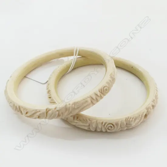 PR CARVED IVORY BANGLES W.65mm