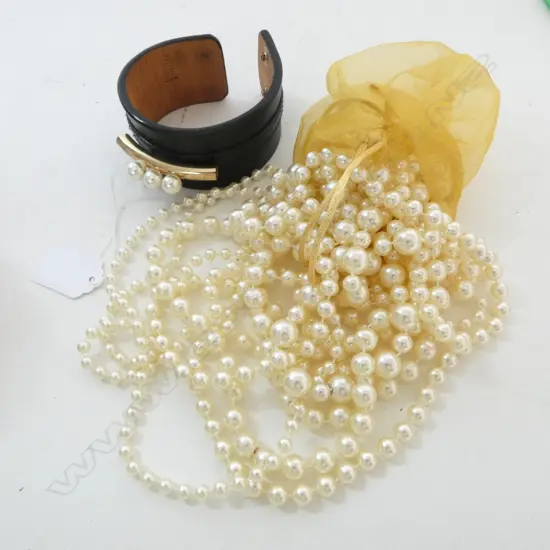 TRELISE COOPER CUFF w. ASST COSTUME PEARLS 