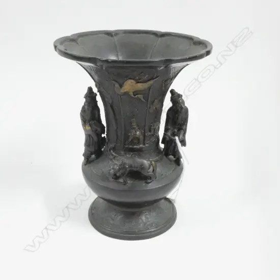 BRONZED CHINESE VASE H170MM