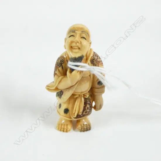 IVORY NETSUKE MAN STROKING BEARD in DETAILED CEREMONIAL YUKATA