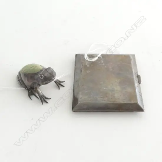 S/S CIG CASE & S/S FROG PIN CUSHION FOOT MISSING TOTAL WIEGHT 124G