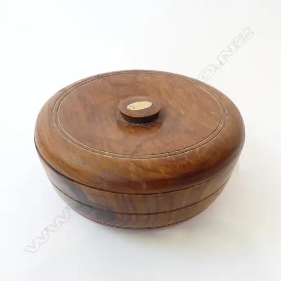 'EDWARDIAN BOUQUET' TURNED WOOD LIDDED CONTAINER Dia.195mm