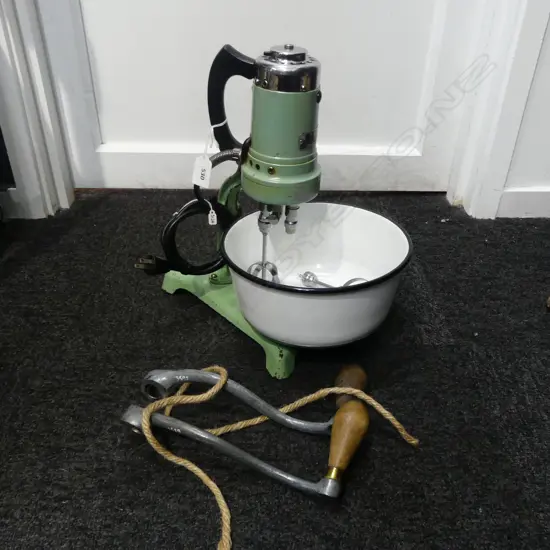 3124 VINTAGE UNIVERSAL MIXER BEATER JUICER H330MM