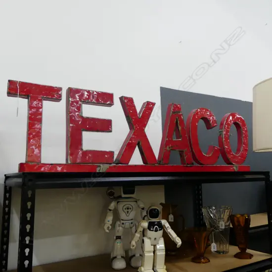 LG METAL TEXACO SIGN 1270x350x340