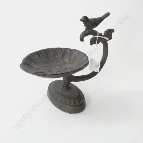 SMALL CAST IRON BIRD FEEDER H130mm