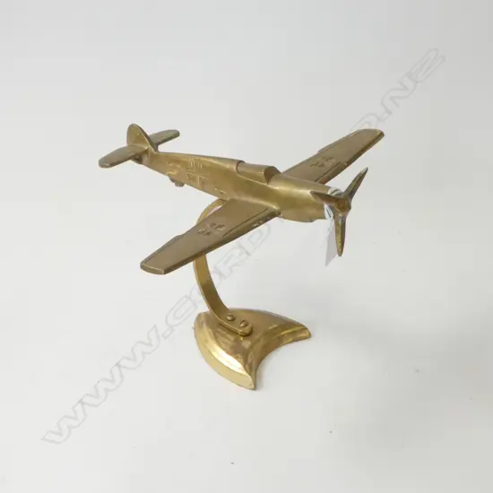 SOLID BRASS WWII FIGHTER PLANE ON STAND H.160mm