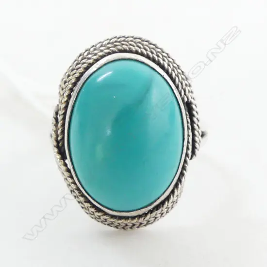 SILVER & TURQUOISE RING, 6.9grms Adjustable shank