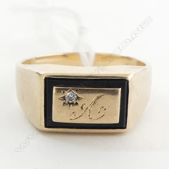 9ct DIAMOND GENTS SIGNET RING RING, 4.0grms SIZE Q