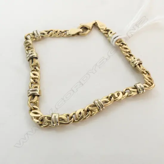 14ct YELLOW GOLD FANCY LINK BRACELET 4.76gms 17.5cm long