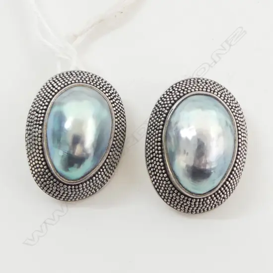 PR 925 GREY MABE PEARL CLIP ON EARRINGS, 12.3grms