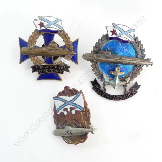 3 RUSSIAN SUBMARINE BADGES H.55mm