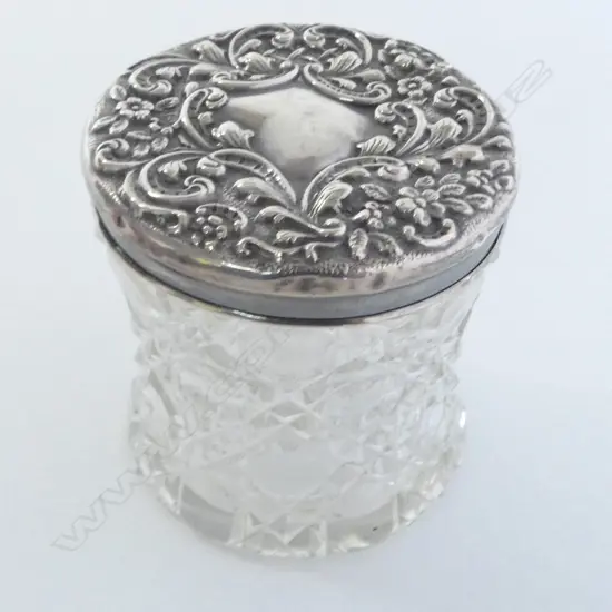 London 1904 embossed SILVER TOPPED & CUT CRYSTAL VANITY JAR H.83mm small dent