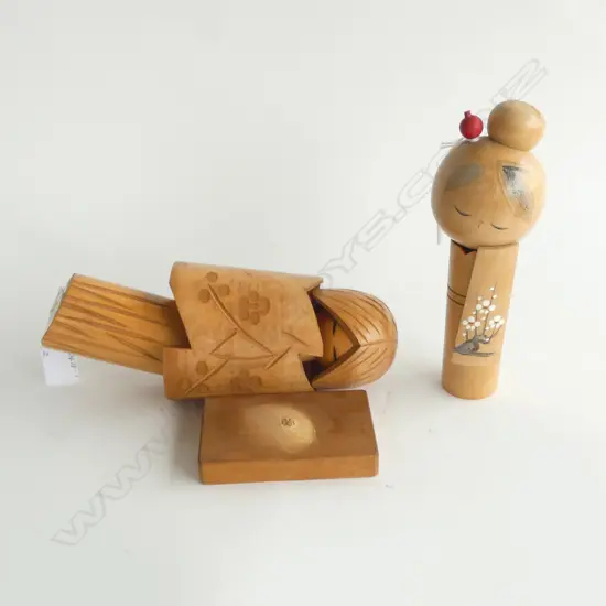 TWO 1950's JAPANESE KOKESHI DOLLS (1 BROKEN from stand)