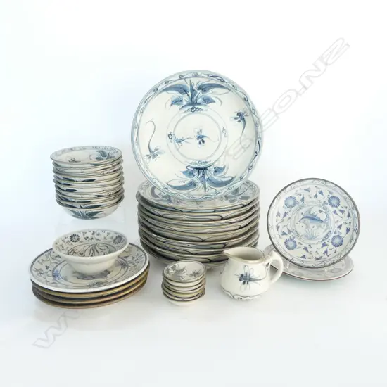 25 PCES MODERN B/W CHINA, VIETNAM...