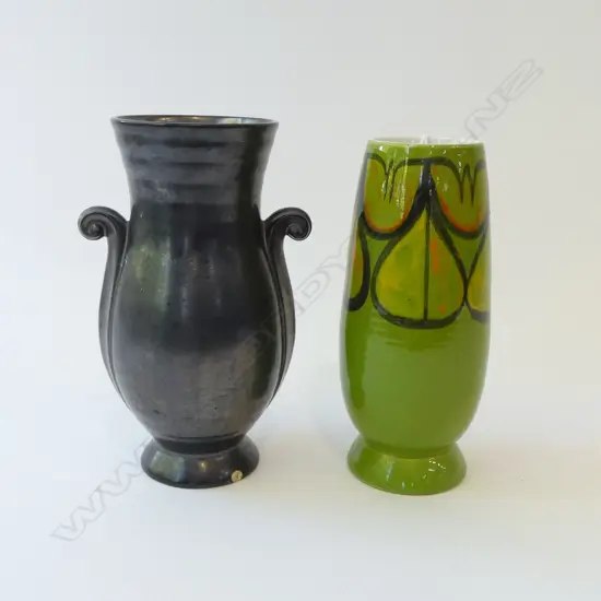 2 VASES; GREEN POOLE + BLACK LUSTRE H.230mm (base chipped)