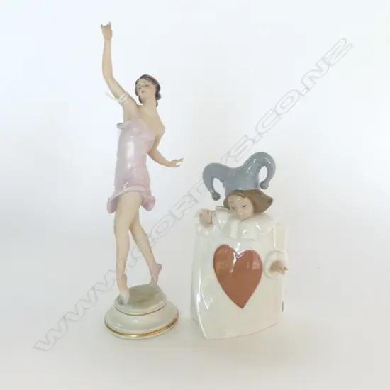 NAO CLOWN FIGURE & HANDGEMALT DANCER H.300mm