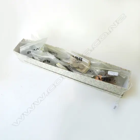 ASST. WORLD NOTES & COINS