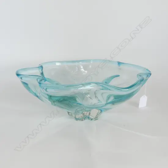 ART GLASS BOWL 325mm dia