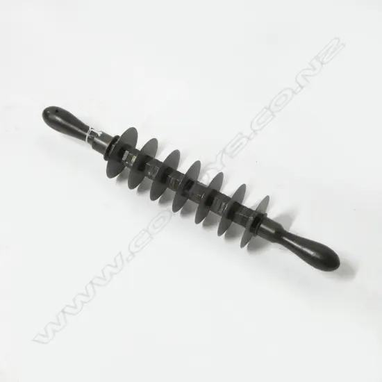 1598 ANTIQUE METAL CANDY RIBBON CUTTER 