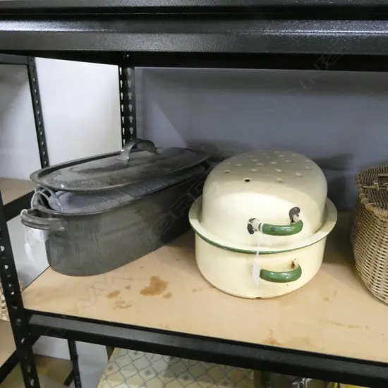 2 ENAMEL POACH/ROASTING TRAYS L.530mm & OTHER ENAMEL DISH