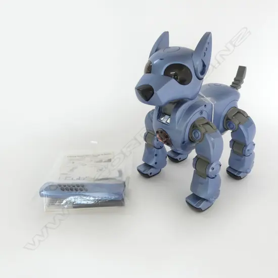 I-CYBIE ELECTRONIC TOY DOG, BATTERY PACK NEEDS CHARGING/MISSING CHARGING PLUG, COMES w INSTRUCTIONS, H.300 x 300mm