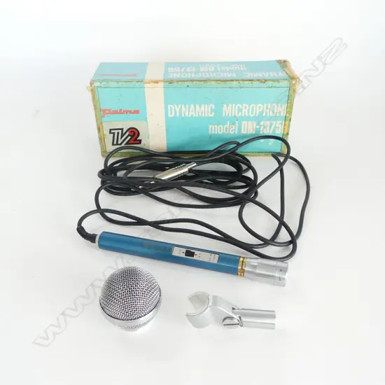 MINT & BOXED  RETRO DYNAMIC MICROPHONE MODEL DM1375B L260MM