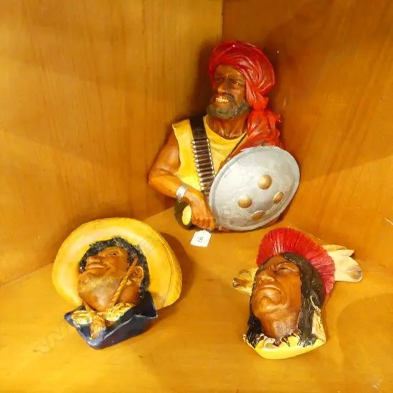 3 BOSSON WALL HEADS H.270mm