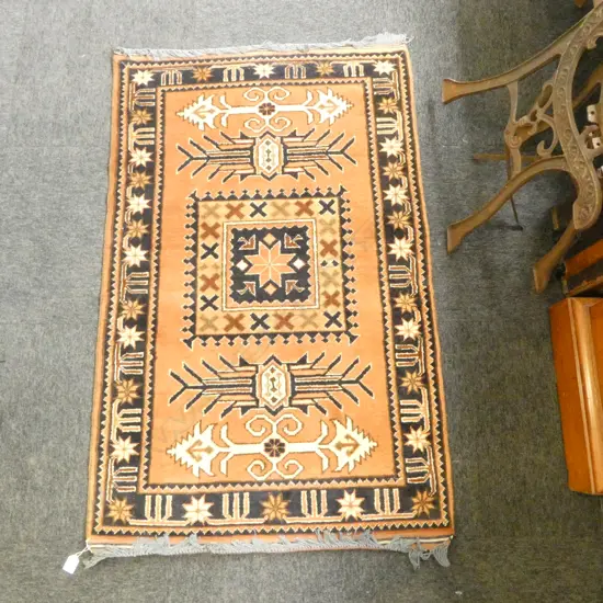 HAND KNOTTED ALL WOOL RUG 1300x840mm