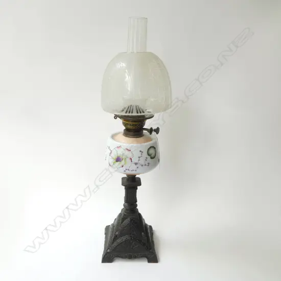 ANTIQUE KEROSENE LAMP H.690mm GLASS AF