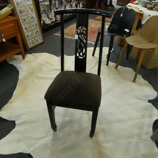 BLACK LACQUER DINING CHAIR