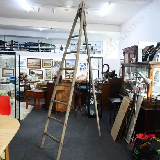 TALL VINTAGE WOODEN LADDER H.2700mm Aprox.