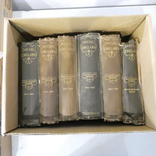 6 VOLS SOCIAL ENGLAND