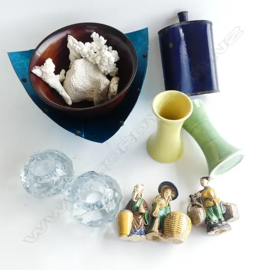 ASST. DECORATIVE PCES; MUD MEN, CORAL, VASES ETC