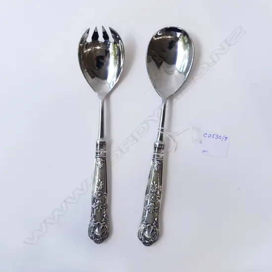 PR OF STG SILVER HANDLED KINGS PATTERN SALAD SERVERS SHEFFIELD 1966, L.240MM