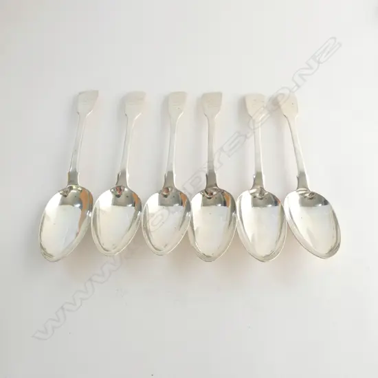 SIX GEORGE III SILVER FIDDLE PATTERN TABLE SPOONS 433gms